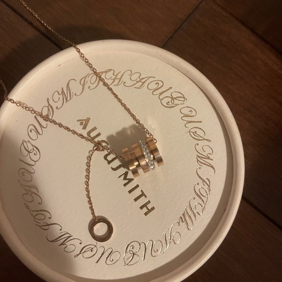 Necklace - Picture 2 of 4